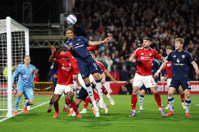Tin thể thao (2-4): MU gục ngã, Arsenal thắng nhọc