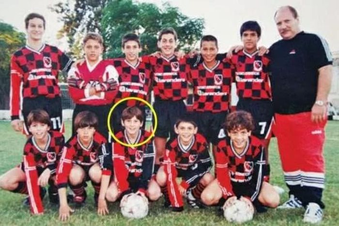 Đội bóng cũ xác nhận muốn chiêu mộ Messi