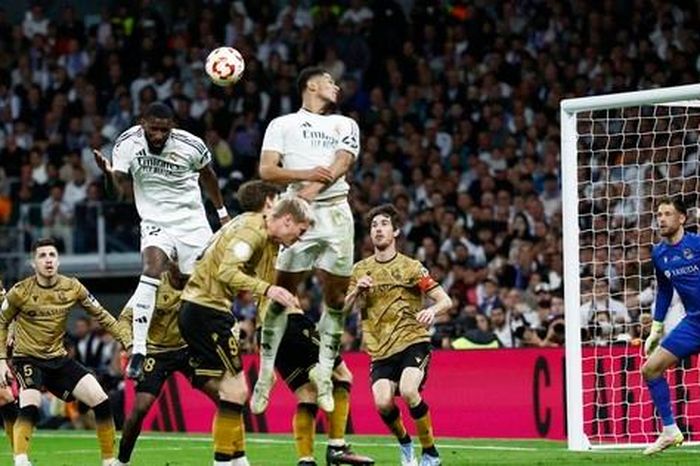 Real Madrid tiến vào chung kết cúp Nhà vua sau màn rượt đuổi tỷ số điên rồ