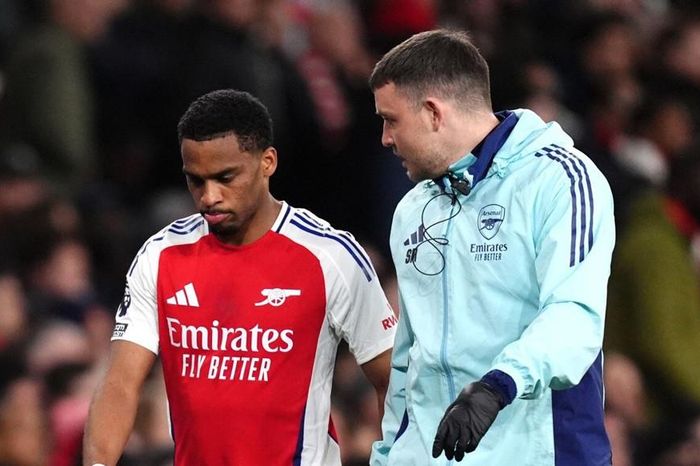 Arsenal gặp họa lớn trước đại chiến với Real Madrid