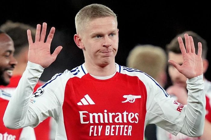 Arsenal thanh lý 11 cầu thủ