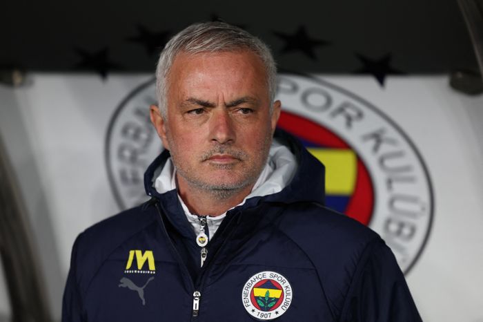 Mourinho gia nhập cuộc đua dẫn dắt tuyển Brazil