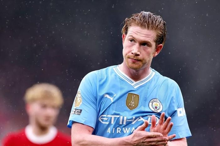 De Bruyne rời Man City