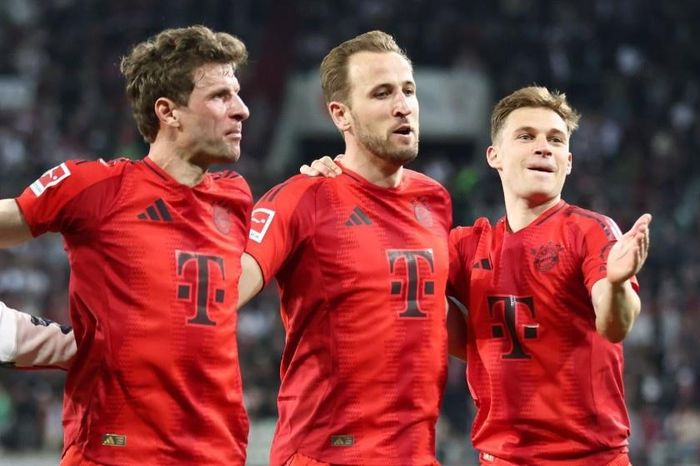 Bayern bỏ xa Leverkusen
