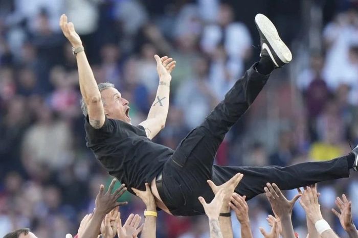 Vô địch Ligue 1 sớm 6 vòng đấu, PSG lập loạt kỷ lục