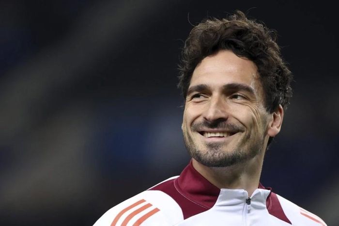 Trung vệ Mats Hummels tuyên bố chấm dứt sự nghiệp