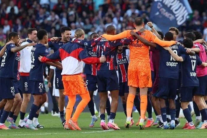 PSG vô địch Ligue 1 sớm 6 vòng đấu