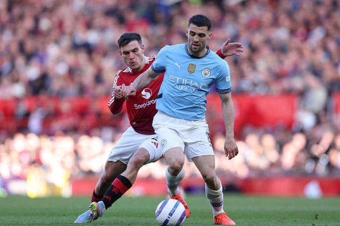 Man Utd, Man City hòa tẻ nhạt