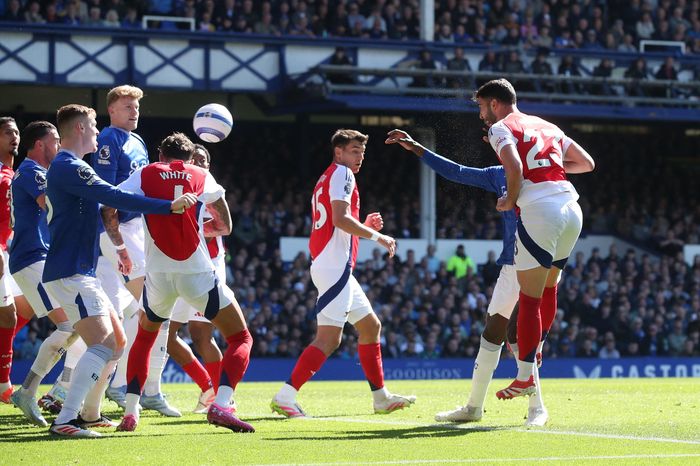 Courtois đã đúng về Arsenal