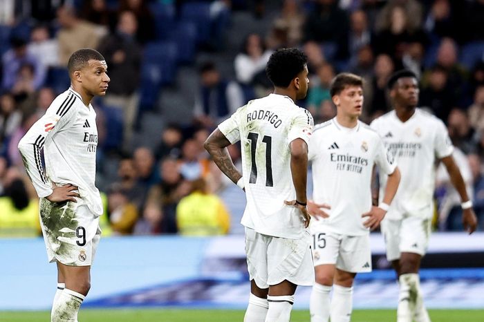 Phòng thay đồ Real Madrid bất ổn trước trận đấu với Arsenal