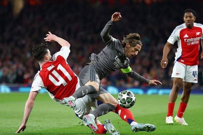 Real lập tức cảnh báo Arsenal