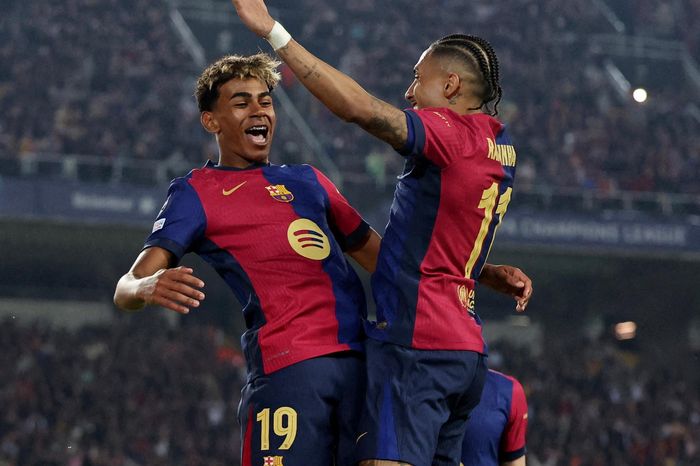 Yamal đi vào lịch sử Champions League