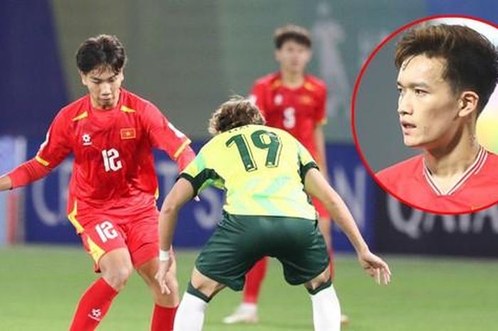 Tài năng trẻ của U17 Việt Nam thừa nhận lấy cảm hứng từ Hoàng Đức