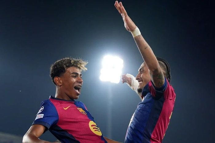 Champions League: Barcelona, PSG cùng đặt 1 chân vào bán kết