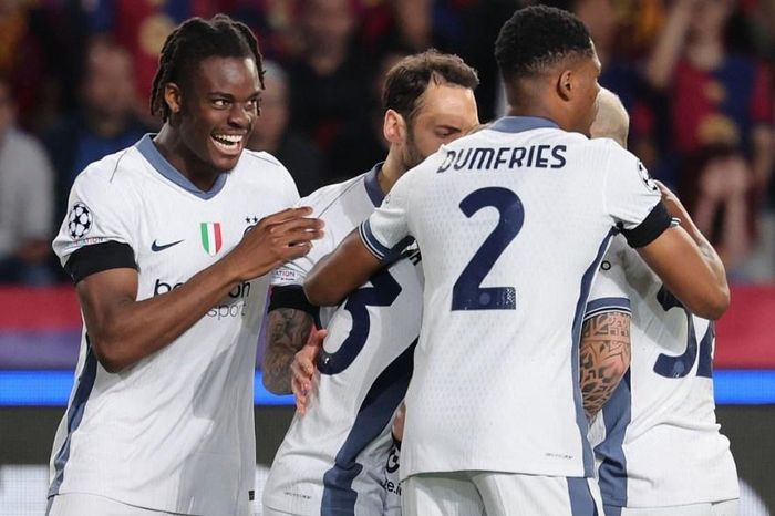 Barcelona 3-3 Inter: Kịch bản khó tin