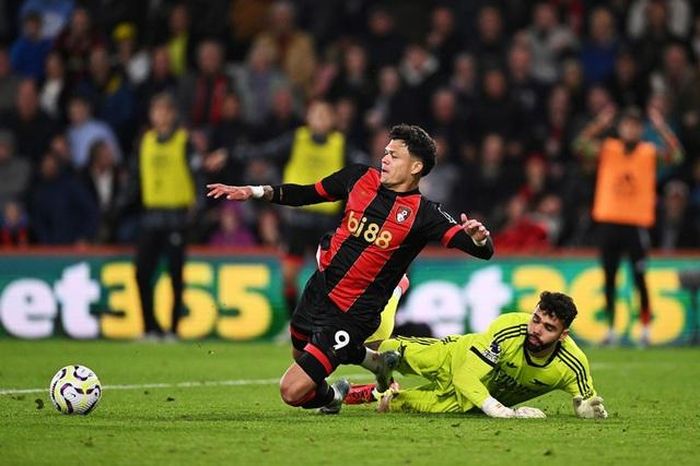 Soi tỉ số trận Arsenal - Bournemouth: Pháo thủ xao lãng vì Champions League