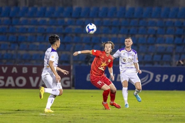 Thêm một cầu thủ Việt kiều chốt tương lai ở Việt Nam