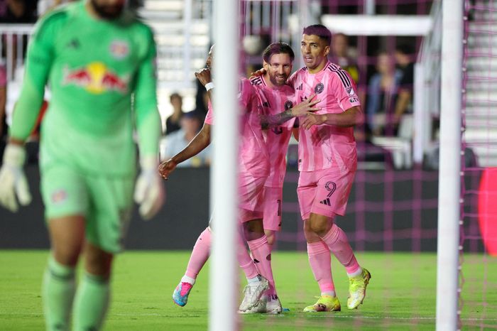 Messi chấm dứt chuỗi trận tịt ngòi