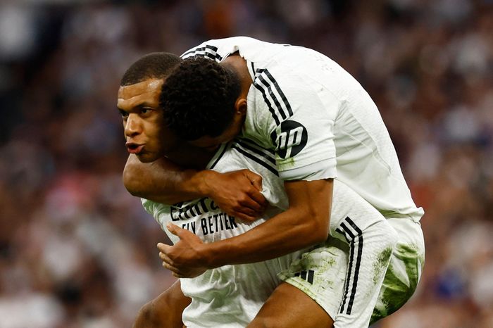 Real 3-0 Celta Vigo: Mbappe ghi cú đúp