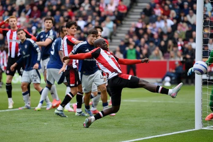 4 bàn thắng của Brentford vào lưới MU