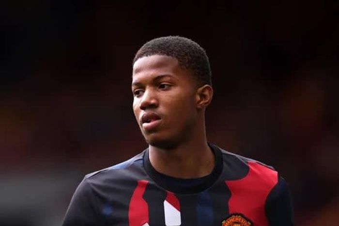 Man Utd để thua Brentford, 'thần đồng' 17 tuổi vẫn lập kỷ lục vô tiền khoáng hậu