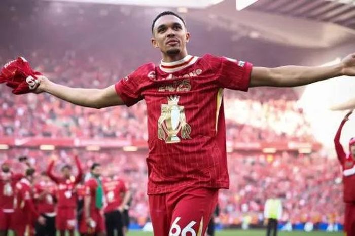Trent Alexander-Arnold chia tay Liverpool sau 20 năm