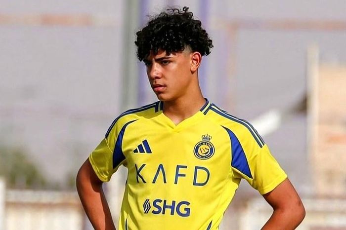 Con trai Ronaldo có bước ngoặt lớn