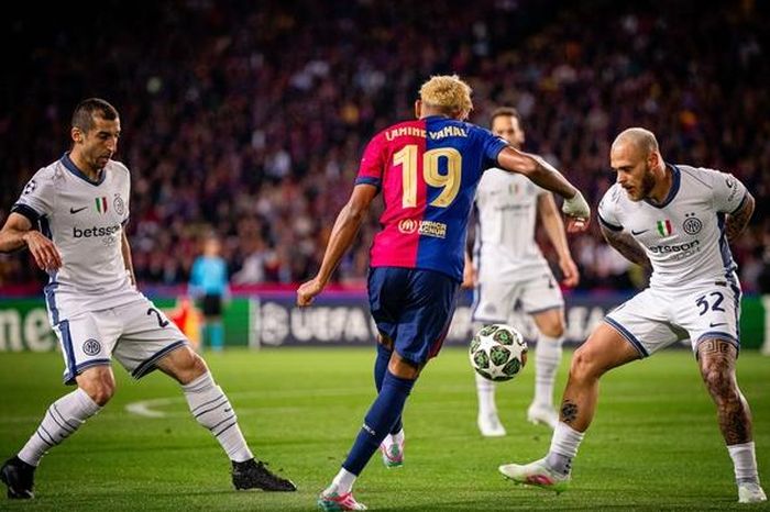 Inter Milan nguy cơ trắng tay
