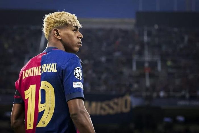 Inter Milan cần 3 cầu thủ theo kèm Yamal