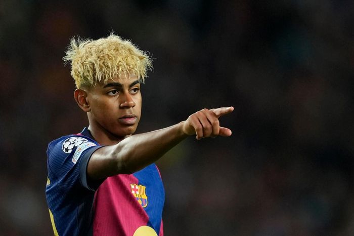 FIFA không muốn Barca vô địch Cúp C1, sếp bự chỉ đạo gấp