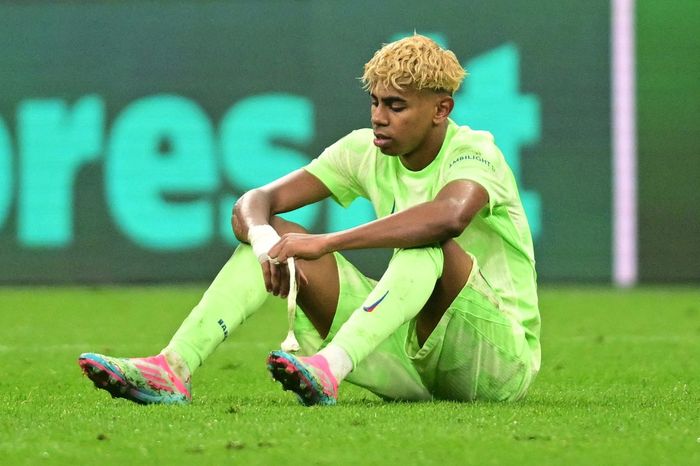 Đừng khóc cho Barcelona