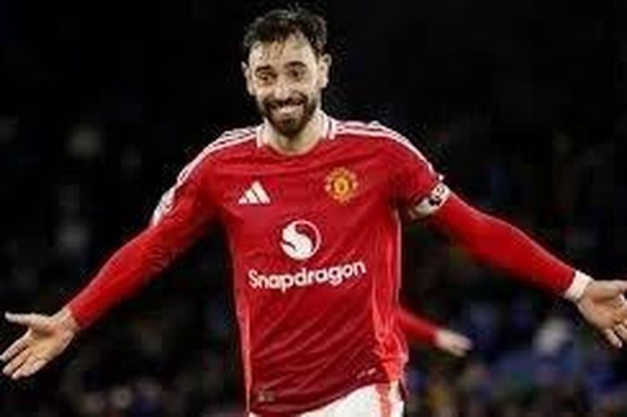 Man United quyết định bất ngờ về tương lai Bruno Fernandes