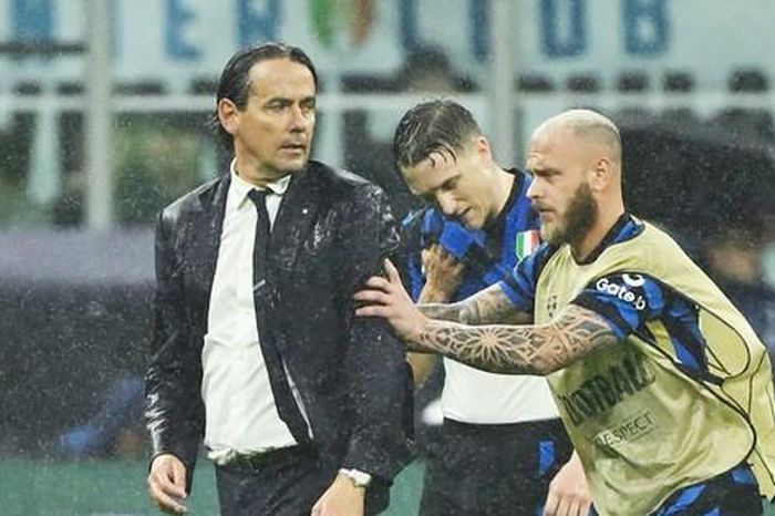 Cầu thủ Inter cứu HLV khỏi án phạt cấm chỉ đạo chung kết Champions League