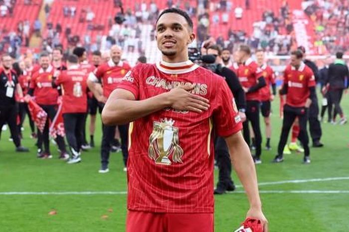 Được sở hữu miễn phí, nhưng Real vẫn muốn mất tiền vì Alexander-Arnold