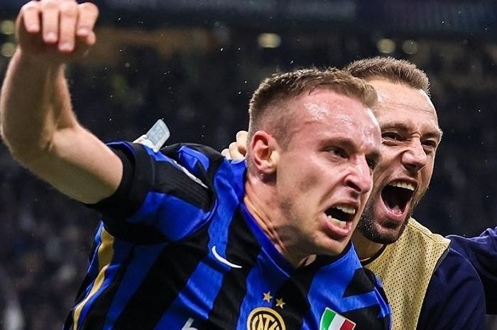 Người hùng Inter Milan ăn mừng thắng Barca đến… suýt ngất