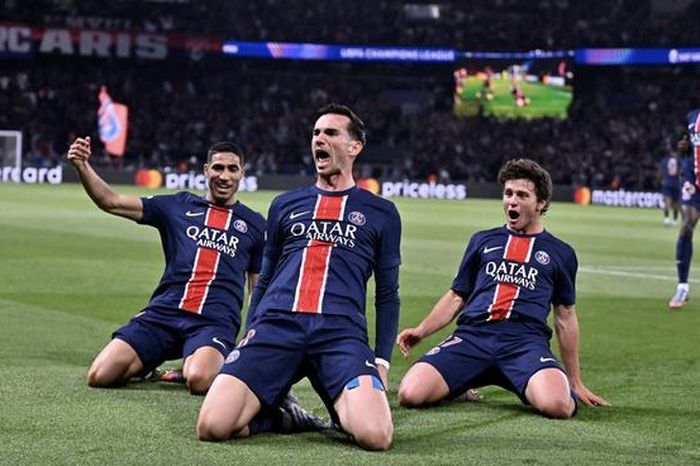 Arsenal thua bạc nhược, PSG vỡ òa vé chung kết Champions League
