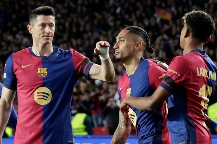 'Tam tấu' Barcelona phá vỡ kỷ lục ghi bàn của Messi, Suarez và Neymar