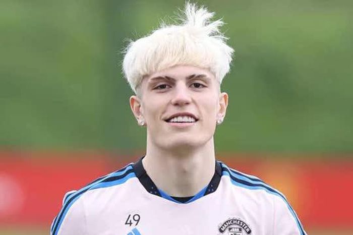 Man Utd sắp 'thay máu' đội hình, Garnacho lên tiếng về tương lai