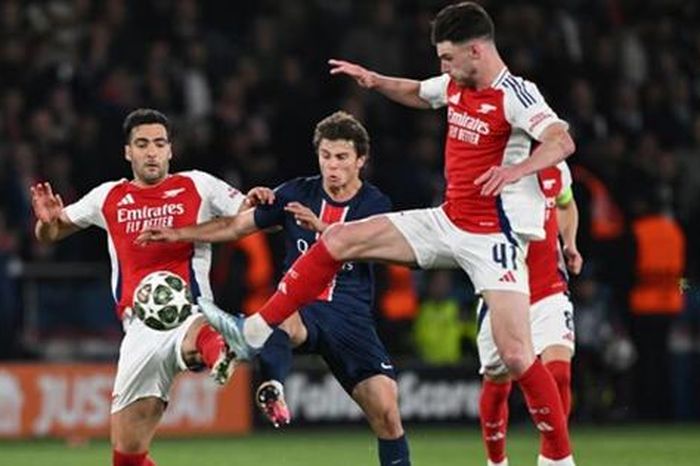 Giải mã thất bại của Arsenal
