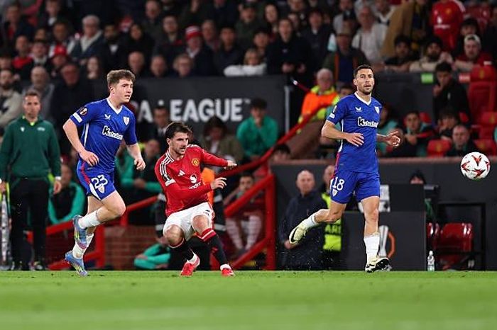 Mason Mount tỏa sáng rực rỡ, Man Utd tiến vào chung kết Europa League