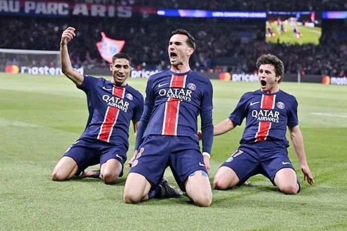PSG hướng đến 'đỉnh' của bóng đá châu Âu