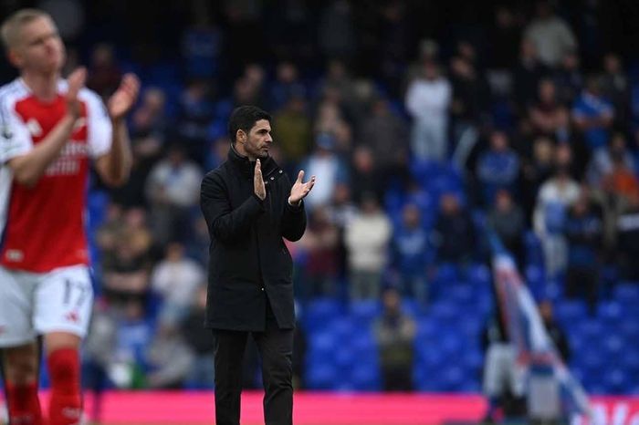 Arsenal vẫn thiếu bản lĩnh của nhà vô địch