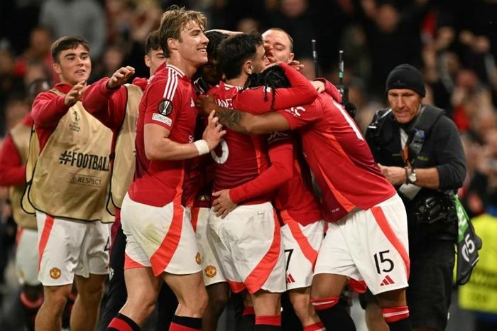 Hủy diệt Bilbao, Man Utd vào chung kết Europa League