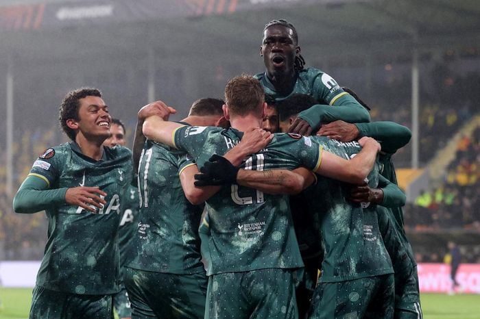 MU đấu Tottenham ở chung kết Cúp C2 châu Âu 2024/2025