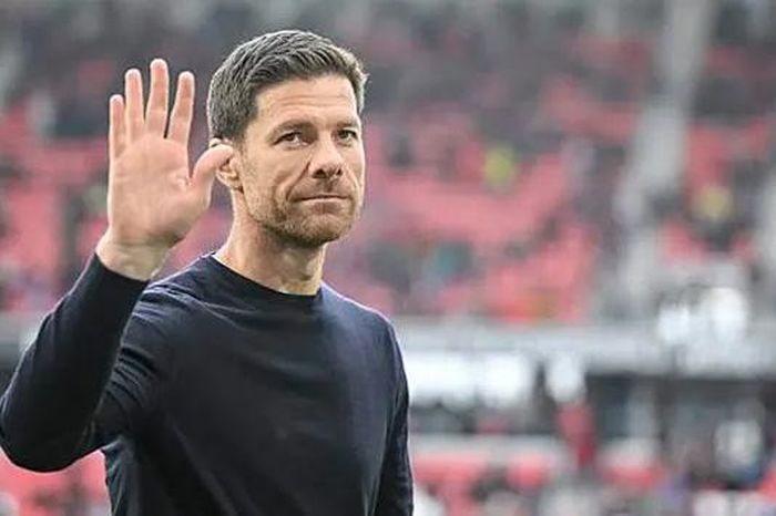 HLV Xabi Alonso xác nhận chia tay Bayer Leverkusen