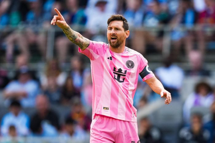 Messi không cứu nổi Inter Miami