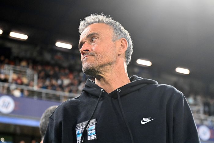 Luis Enrique gây sốc với dự đoán về trận El Clasico
