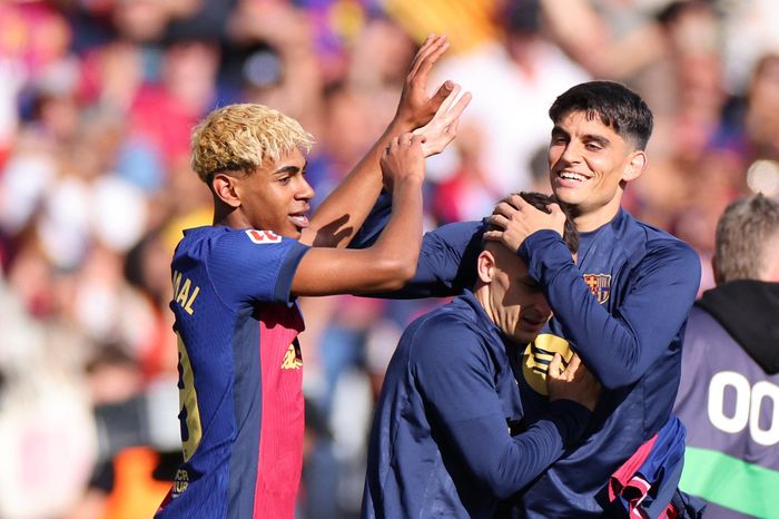 Cái tát cảnh tỉnh Real Madrid của Barcelona