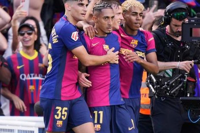 Trọng tài Hernández gây sốc cả Real Madrid lẫn Barcelona ở 'El Clasico'