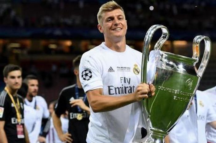 Toni Kroos tái xuất ở Bernabeu